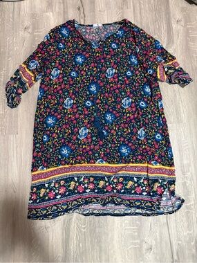 2 for $10 Ht floral dress size xl
